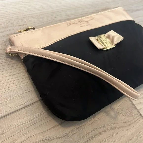 Salvatore Ferragamo - Picture 5 of 11